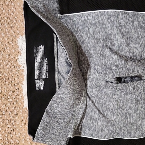 Victoria's Secret Pink Ultimate Leggings - Picture 6 of 9